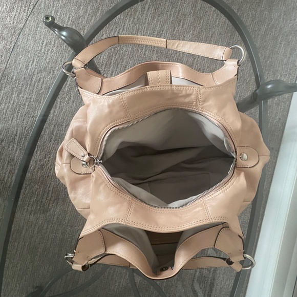 Coach purse - Picture 5 of 11